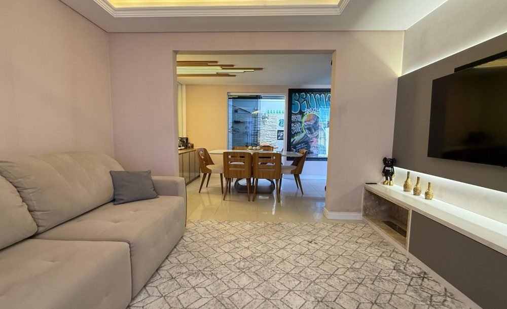 WhatsApp Image 2025-08-13 at 21.31.41-2