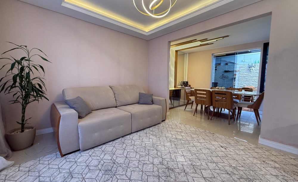 WhatsApp Image 2025-08-13 at 21.31.41