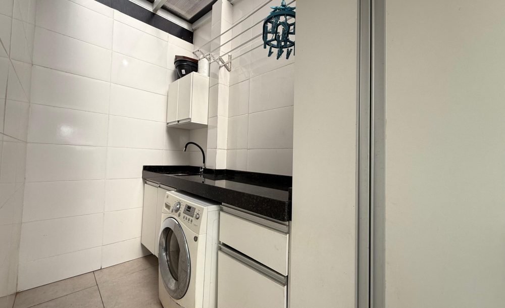 WhatsApp Image 2025-08-13 at 21.57.44-3