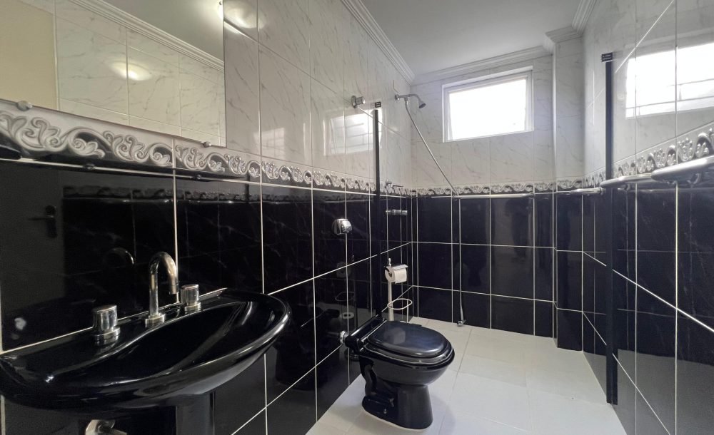 WhatsApp Image 2025-08-26 at 09.00.48-2