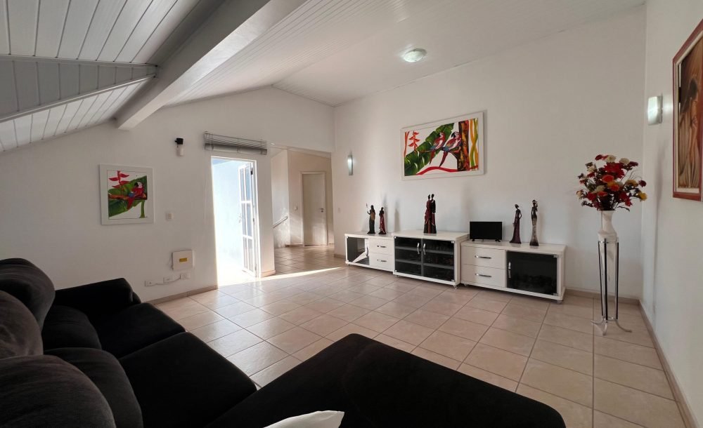 WhatsApp Image 2025-08-26 at 09.00.58-3