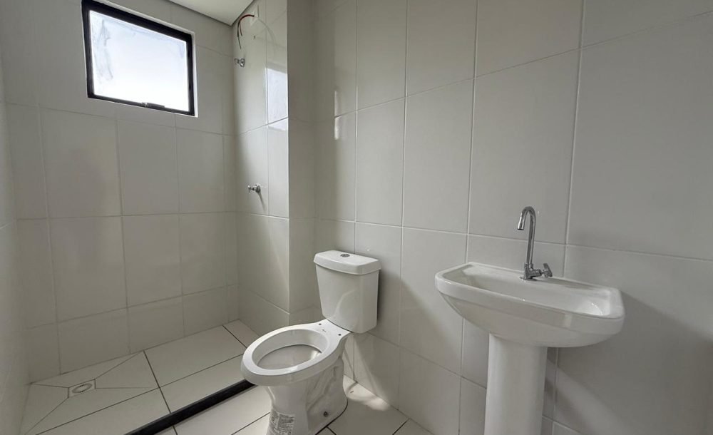 WhatsApp Image 2025-10-23 at 12.18.02-4