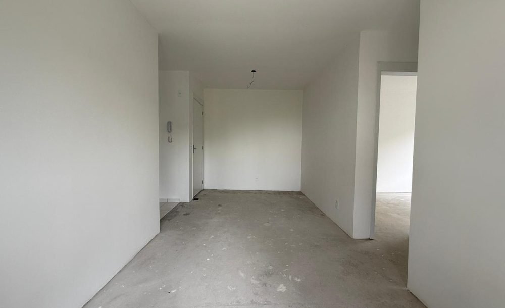 WhatsApp Image 2025-10-23 at 12.18.02-5