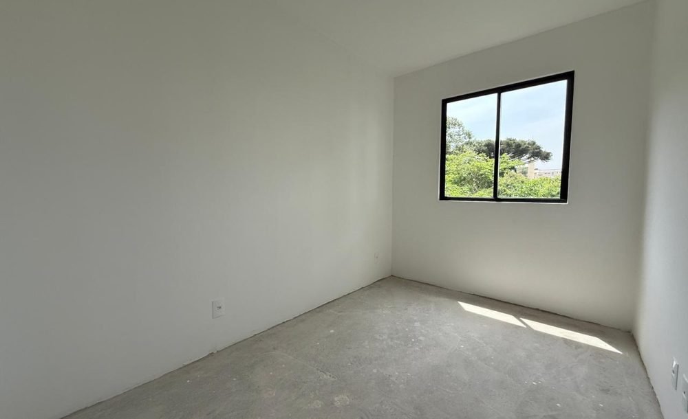 WhatsApp Image 2025-10-23 at 12.18.02