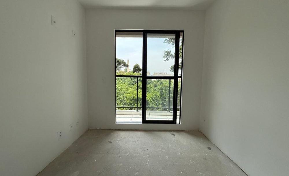 WhatsApp Image 2025-10-23 at 12.18.03-4