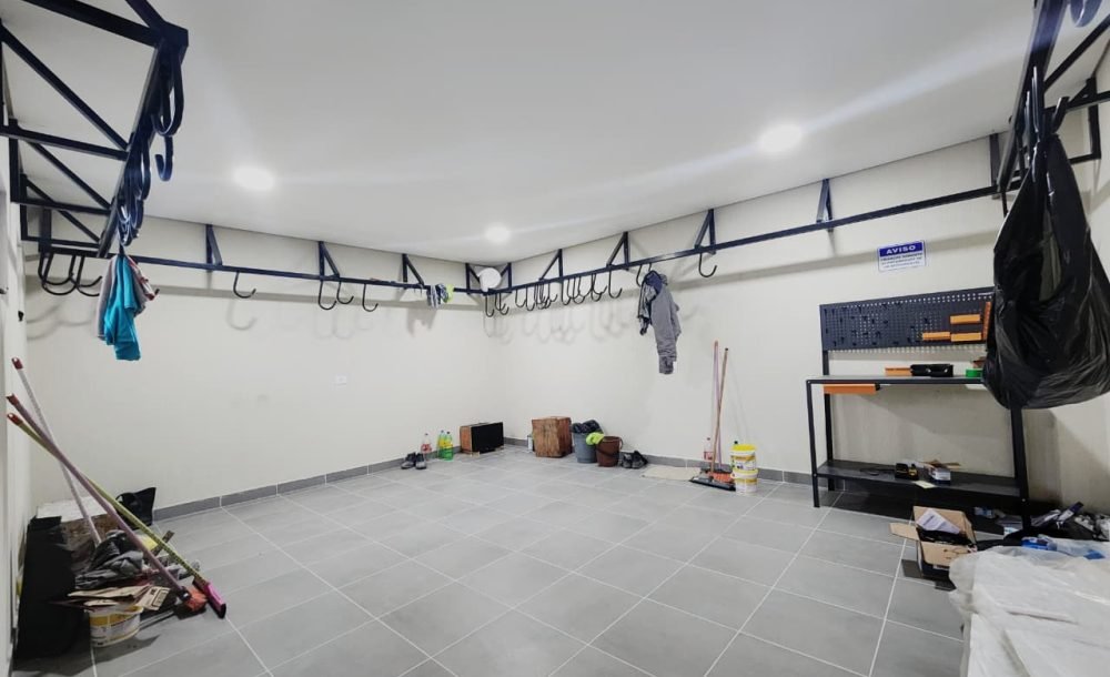 WhatsApp Image 2025-10-28 at 15.38.57