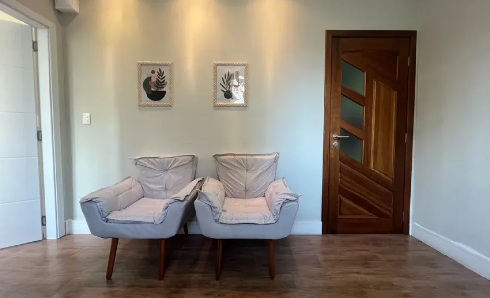 sala-comercial-com-2-quartos-a-venda-31m-no-centro-curitiba-1