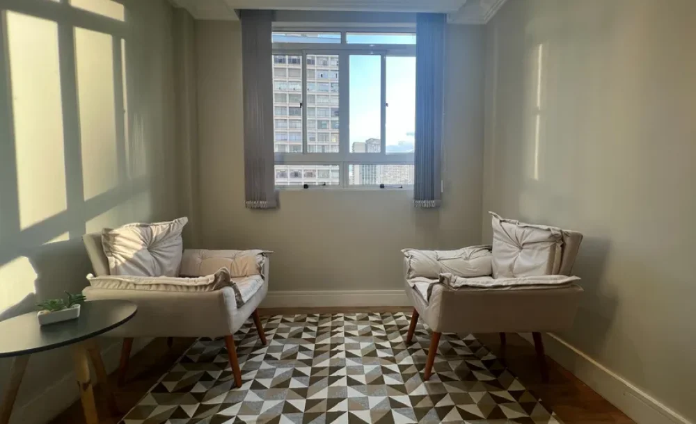 sala-comercial-com-2-quartos-a-venda-31m-no-centro-curitiba-4