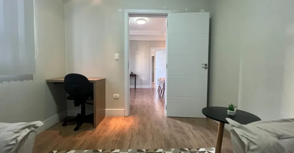 sala-comercial-com-2-quartos-a-venda-31m-no-centro-curitiba-9
