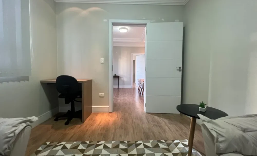 sala-comercial-com-2-quartos-a-venda-31m-no-centro-curitiba-9