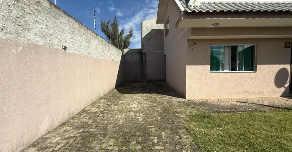 sobrado-com-3-quartos-a-venda-94m-no-pinheirinho-curitiba-2-2