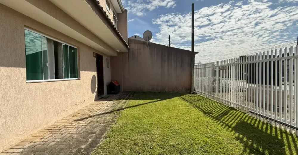 sobrado-com-3-quartos-a-venda-94m-no-pinheirinho-curitiba-4